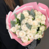 Изображение 4 - Монобукет из белых кустоых роз - купить в Москве