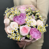 Изображение 3 - Букет из роз пионов и ромашки - купить в Москве