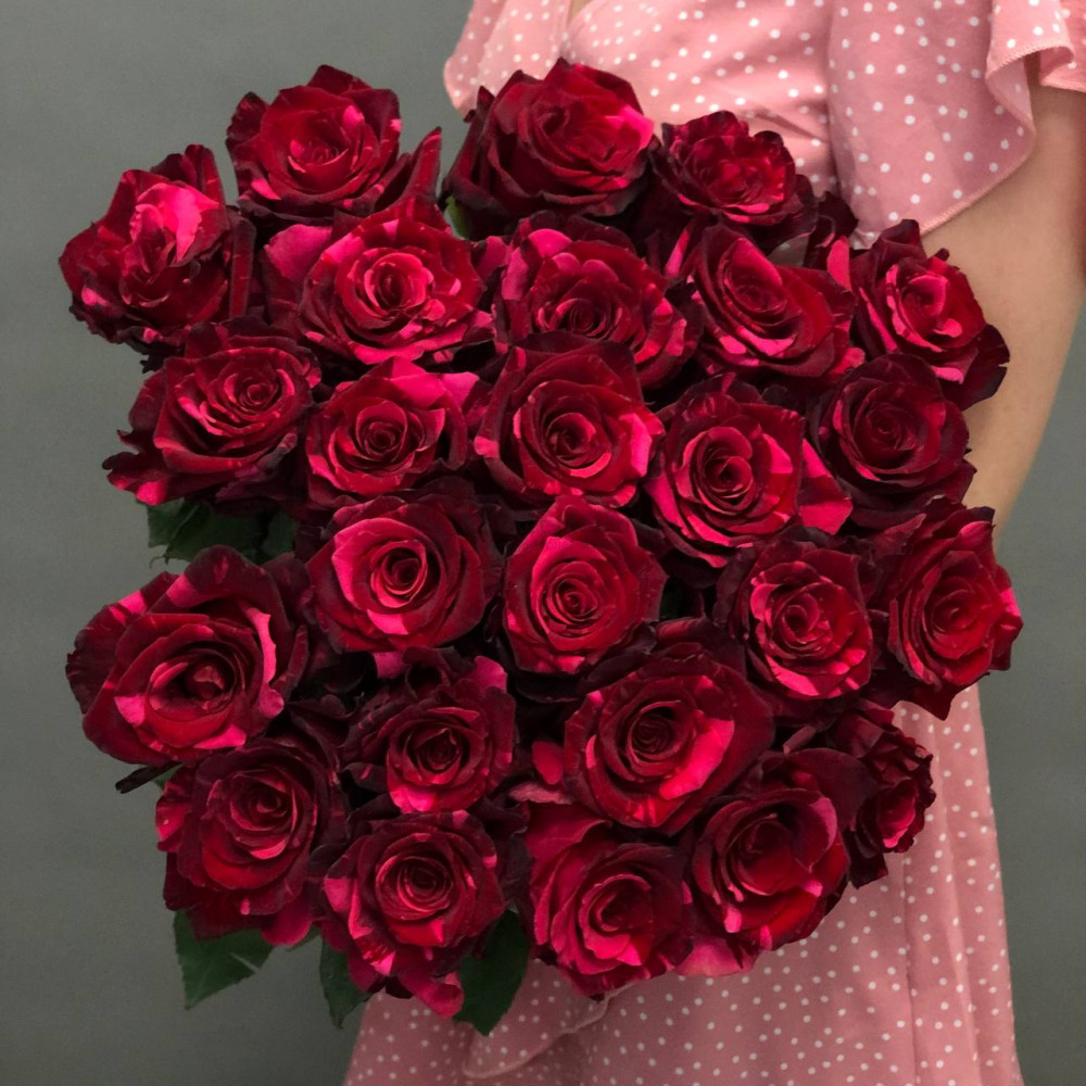 Изображение - Букет из 25 красных роз - купить в Москве