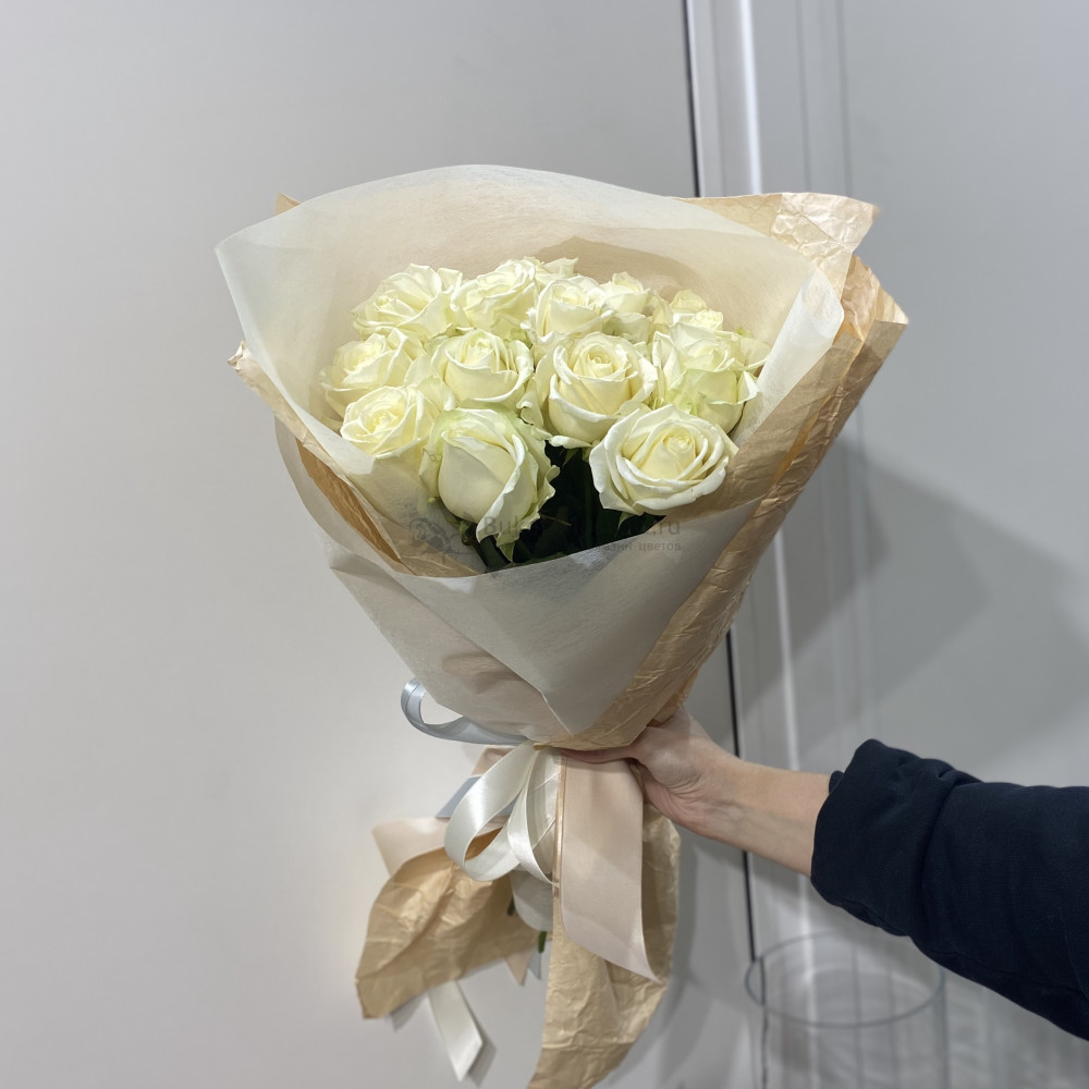 Изображение - Букет из 15 Белых роз 60 см - купить в Москве