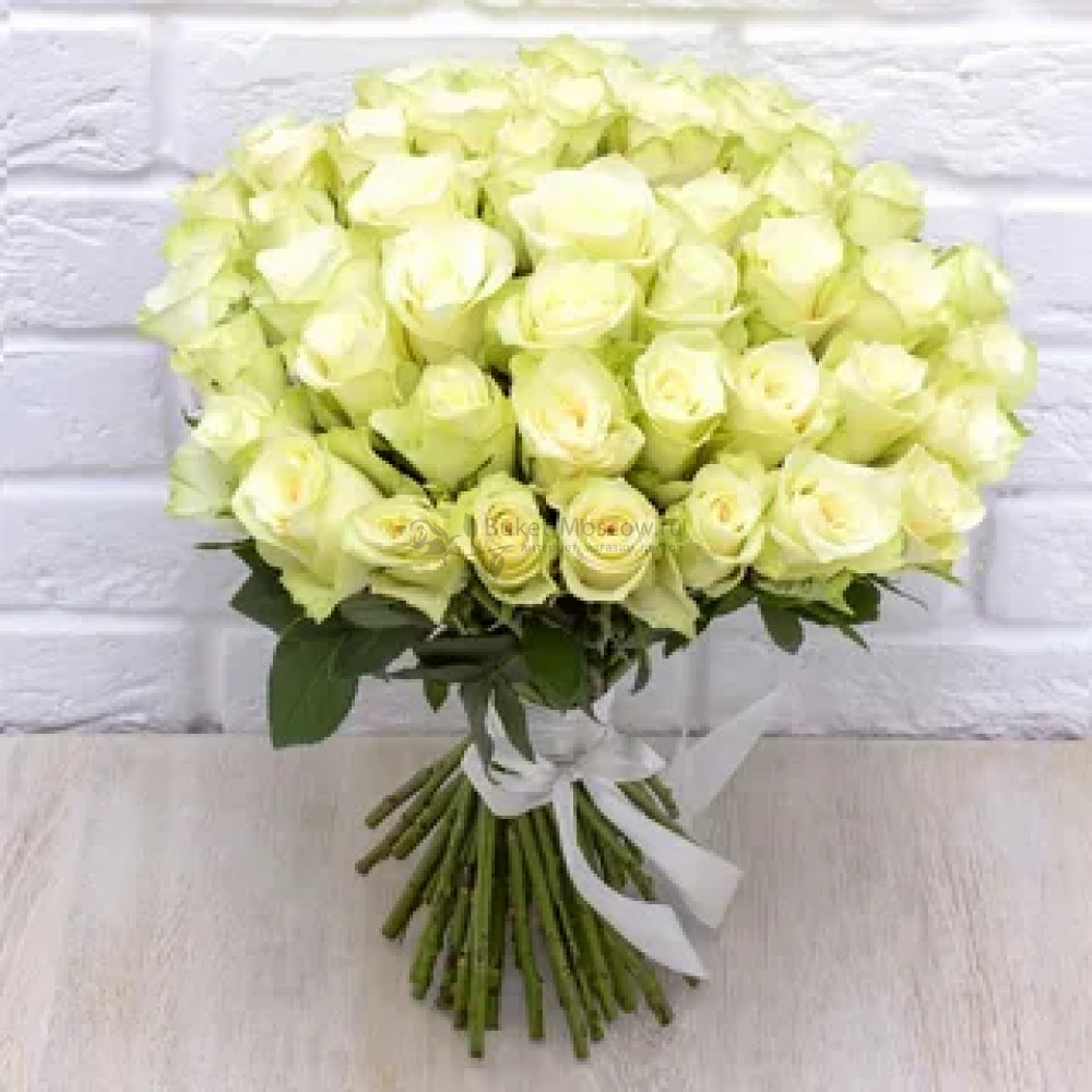 Изображение - Букет из 51 Белой розы 40 см - купить в Москве