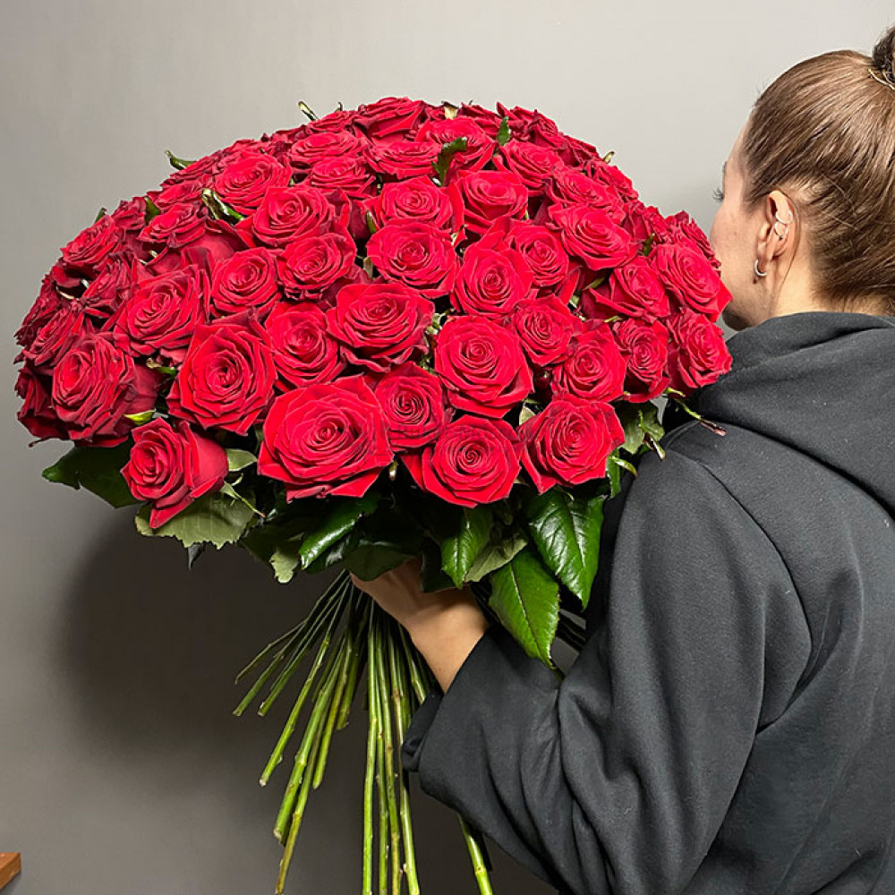 Изображение - Букет из 101 красной розы 60 см - купить в Москве