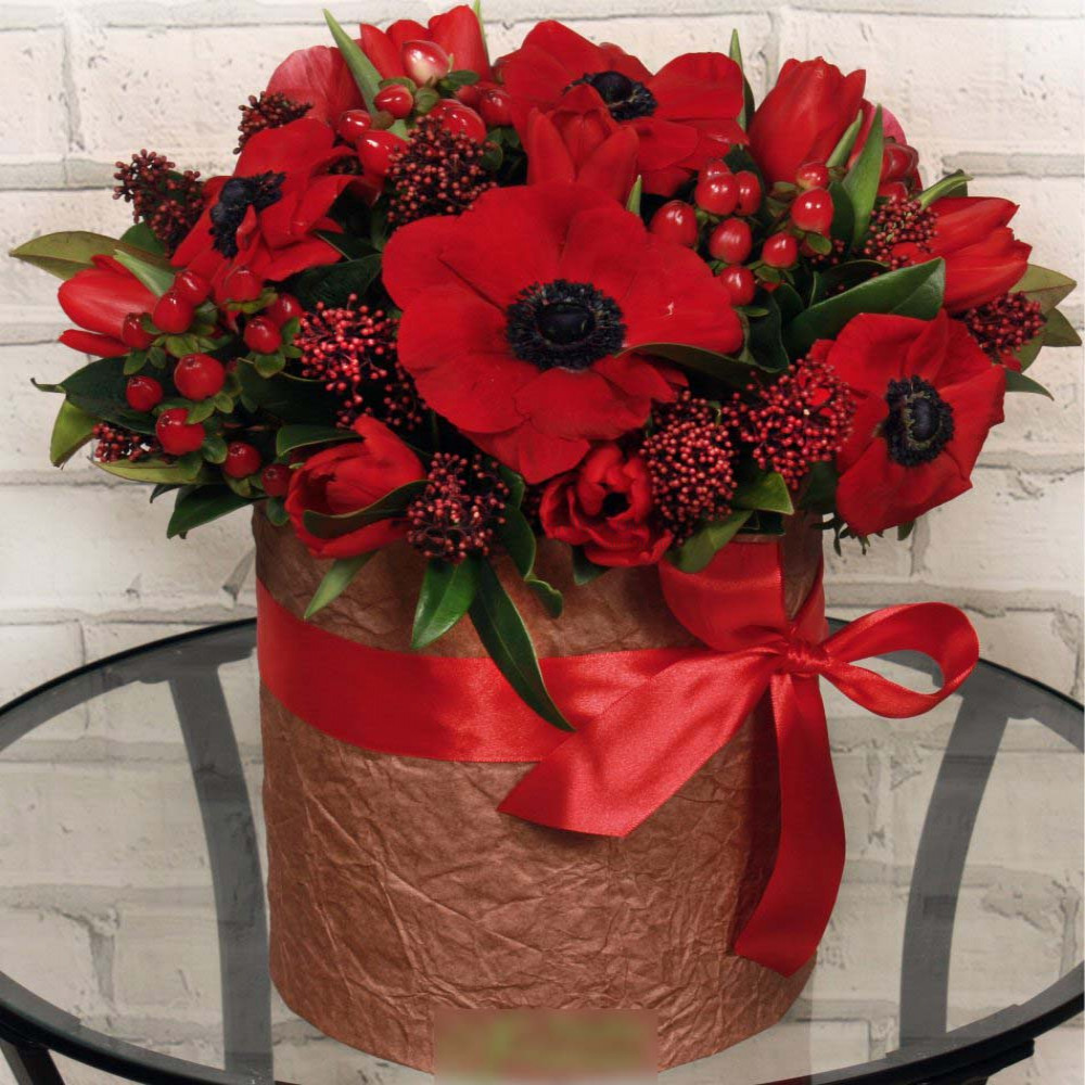 Изображение - Цветы в коробке "Теплые поздравления" - купить в Москве